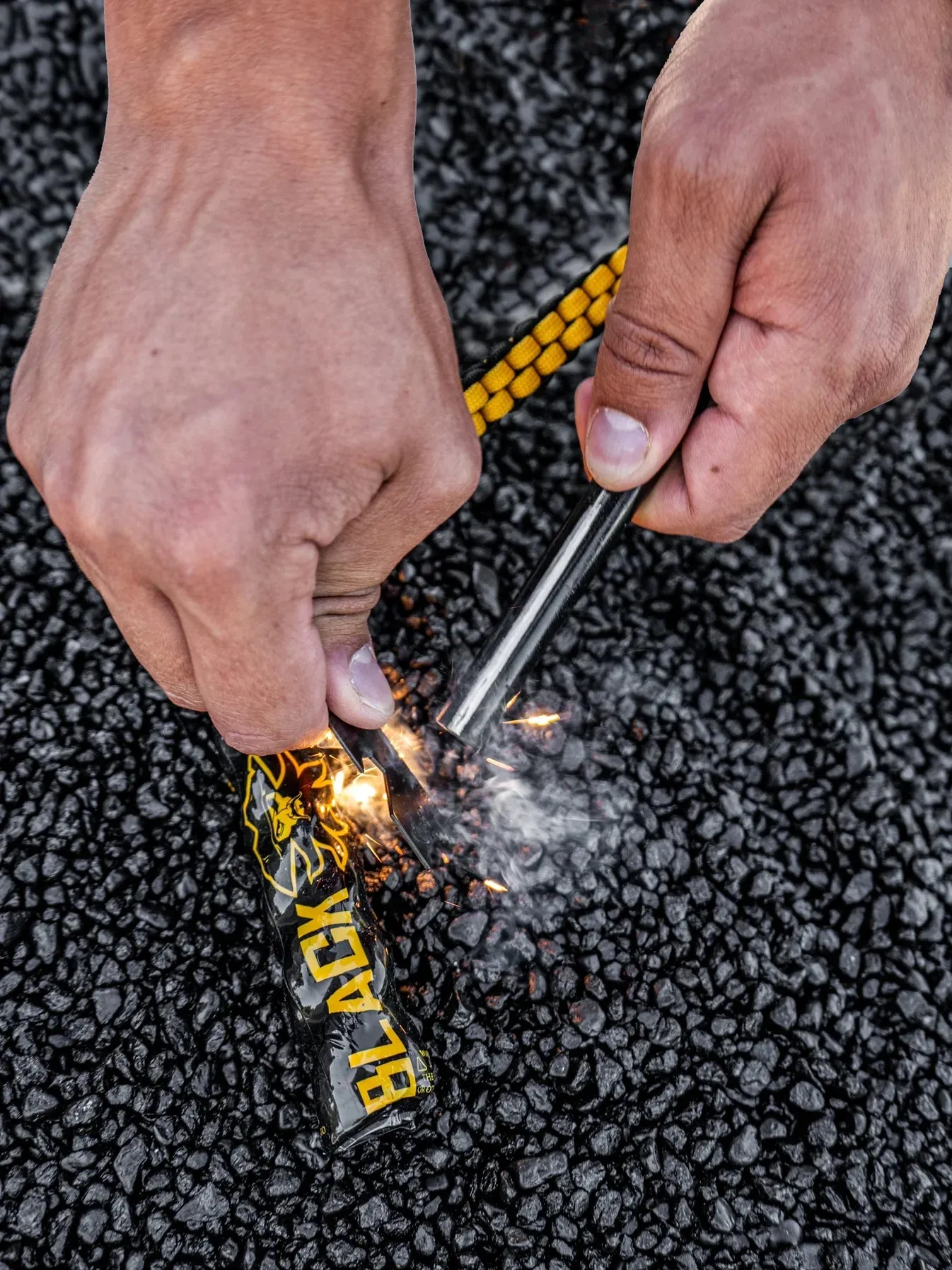 Black Beard Ferro Rod – Ultimate Survival Fire Starter