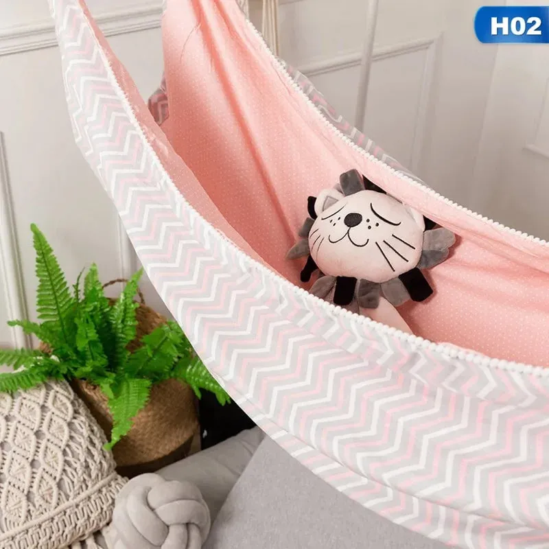 Crib Privacy-first Hammock for Refined Baby