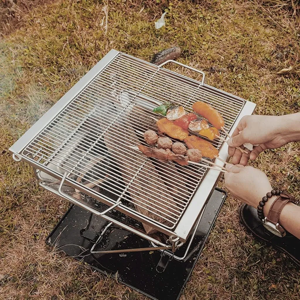 Folding Campfire Grill, Outdoor Wood Burning Fire Pit with Cooking Grill, Stainless Steel Portable Camping Grill for Backyard Hiking Backpacking BBQ Charcoal (Silver 40 * 40 * 35cm)