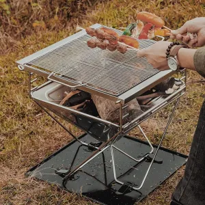 Folding Campfire Grill, Outdoor Wood Burning Fire Pit with Cooking Grill, Stainless Steel Portable Camping Grill for Backyard Hiking Backpacking BBQ Charcoal (Silver 40 * 40 * 35cm)