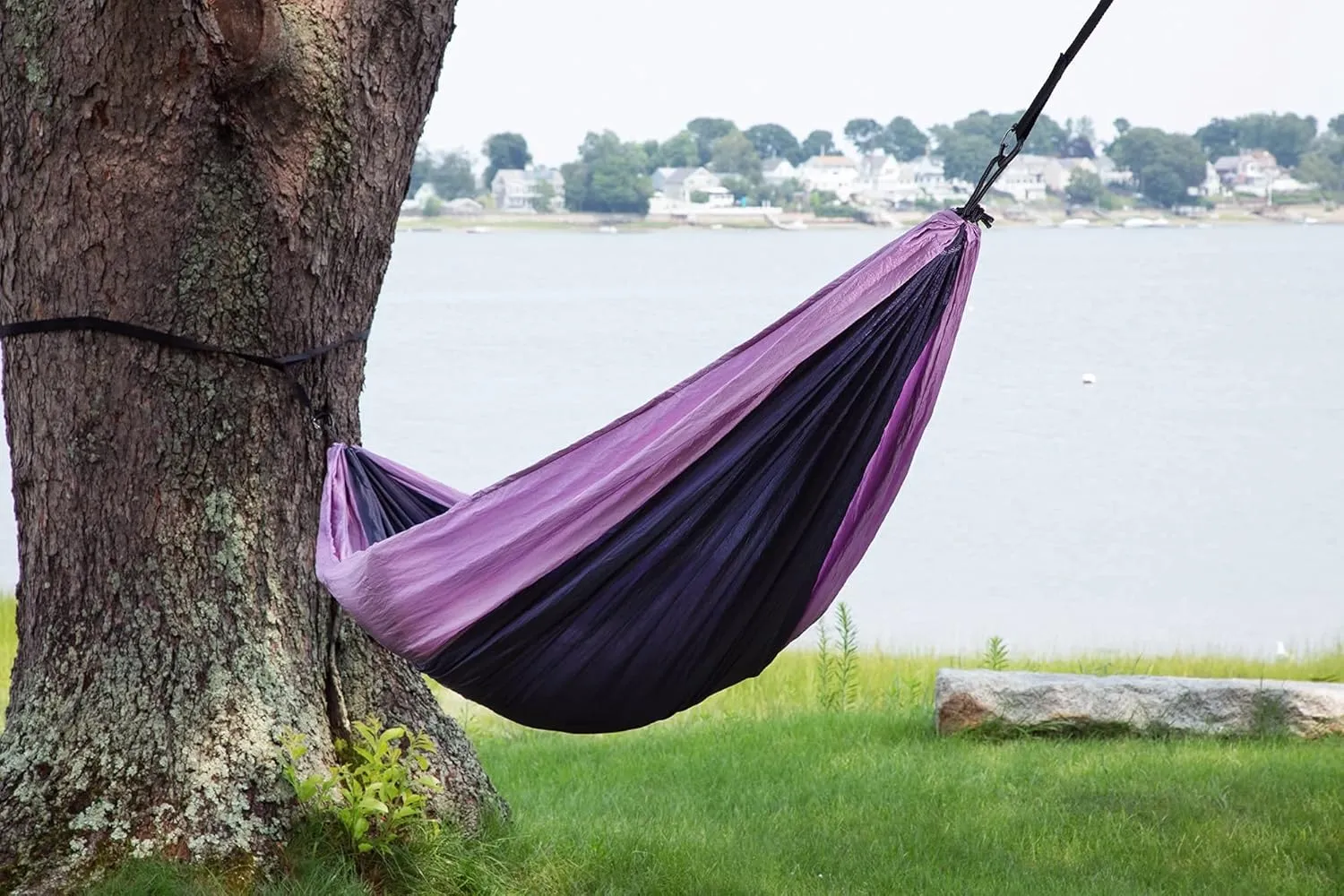 Makena Camping Hammock Set with Storage Bag Double Hammock for Two Outdoor Tree Swing Portable Hammock for Travel Camping Accessories Use Outside Backyard Backpacking Beach Picnic (Light/Dark Purple)