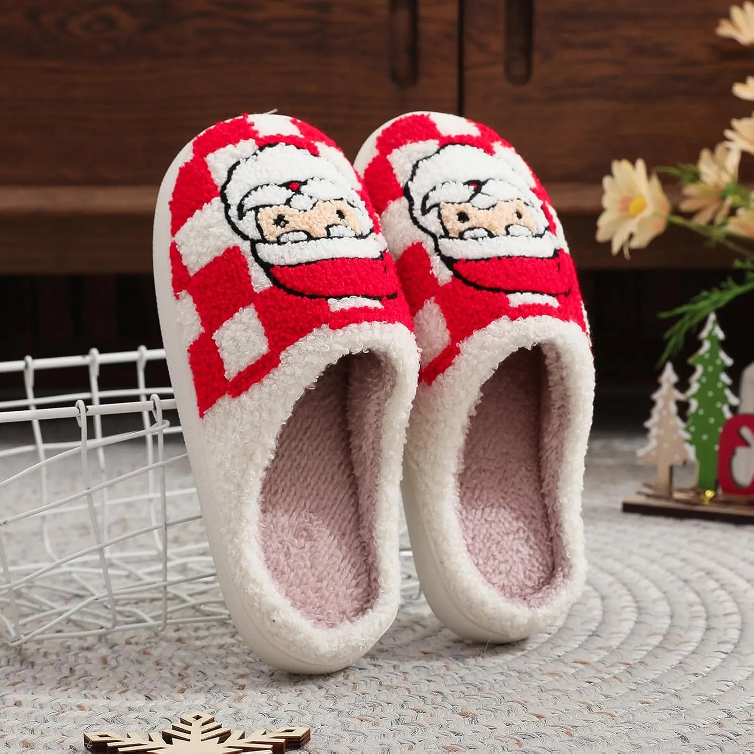 Menore Memory Foam Slippers for Womens Mens Plush Warm Spooky Lantern Cute Slippers House Shoes
