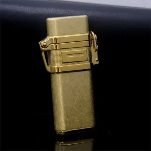 Trench Lighter, Waterproof Kerosene Lighter, Classic Grinding Wheel Ignition Retro Lighter, Suitable for Cigarettes, Candles, Camping, Barbecue, Outdoor Survival, Etc.(Brass)