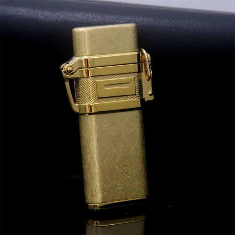 Trench Lighter, Waterproof Kerosene Lighter, Classic Grinding Wheel Ignition Retro Lighter, Suitable for Cigarettes, Candles, Camping, Barbecue, Outdoor Survival, Etc.(Brass)