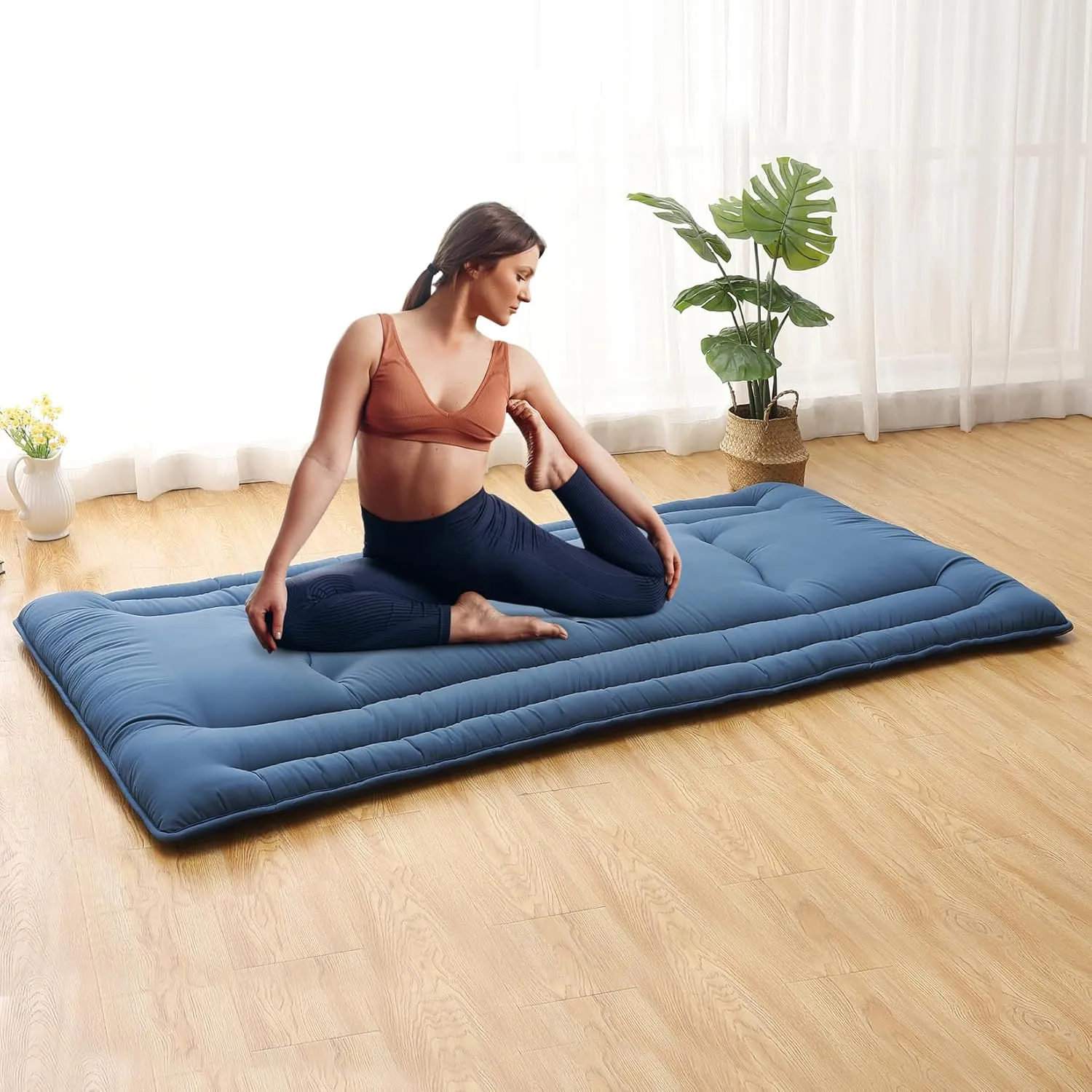 Twin Size Futon Mattress, Japanese Floor Sleeping Mat Rollable Tatami Mattress for Dorm, Portable & Foldable Floor Mattress Sleeping Mattress Pad for RV Travel Camping, Navy Blue