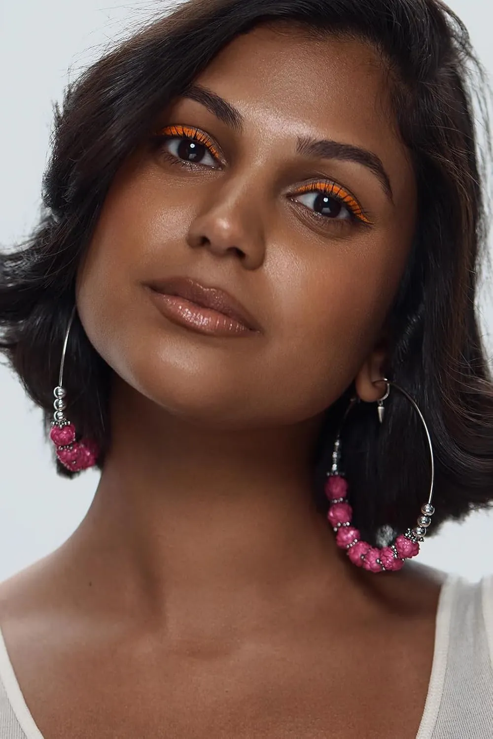 UV Paint Liners, Vegan Formulation and Bold Pigments (Fire)