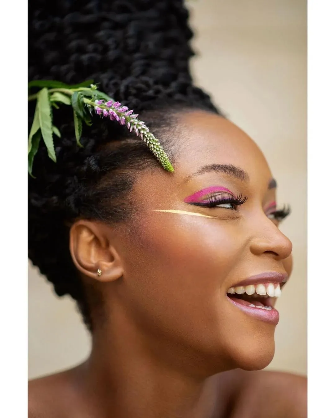 UV Paint Liners, Vegan Formulation and Bold Pigments (Fire)